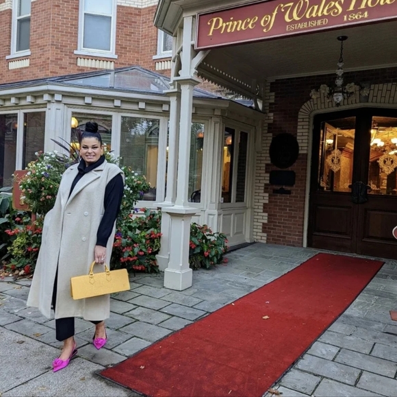 LOUIS VUITTON yellow epi triangle bag - Picture 11 of 12